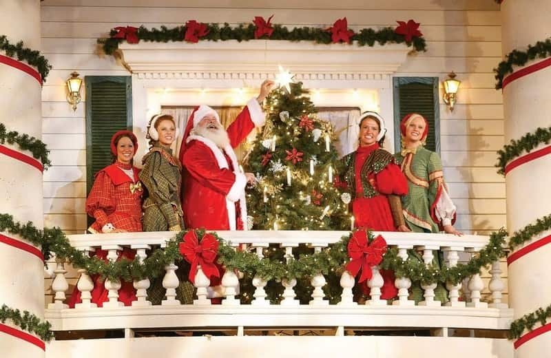 Fantasy of Lights Christmas Parade