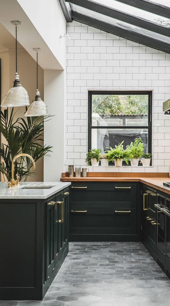 Kitchen Floor Tile Ideas With Dark Cabinets - Dark Kitchen Cabinets Dramatic Atmosphere with Rich Hues