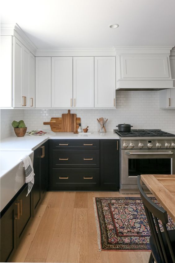 Farmhouse Two Tone Kitchen Cabinets - Ultimate Guide to Kitchen Color Combinations